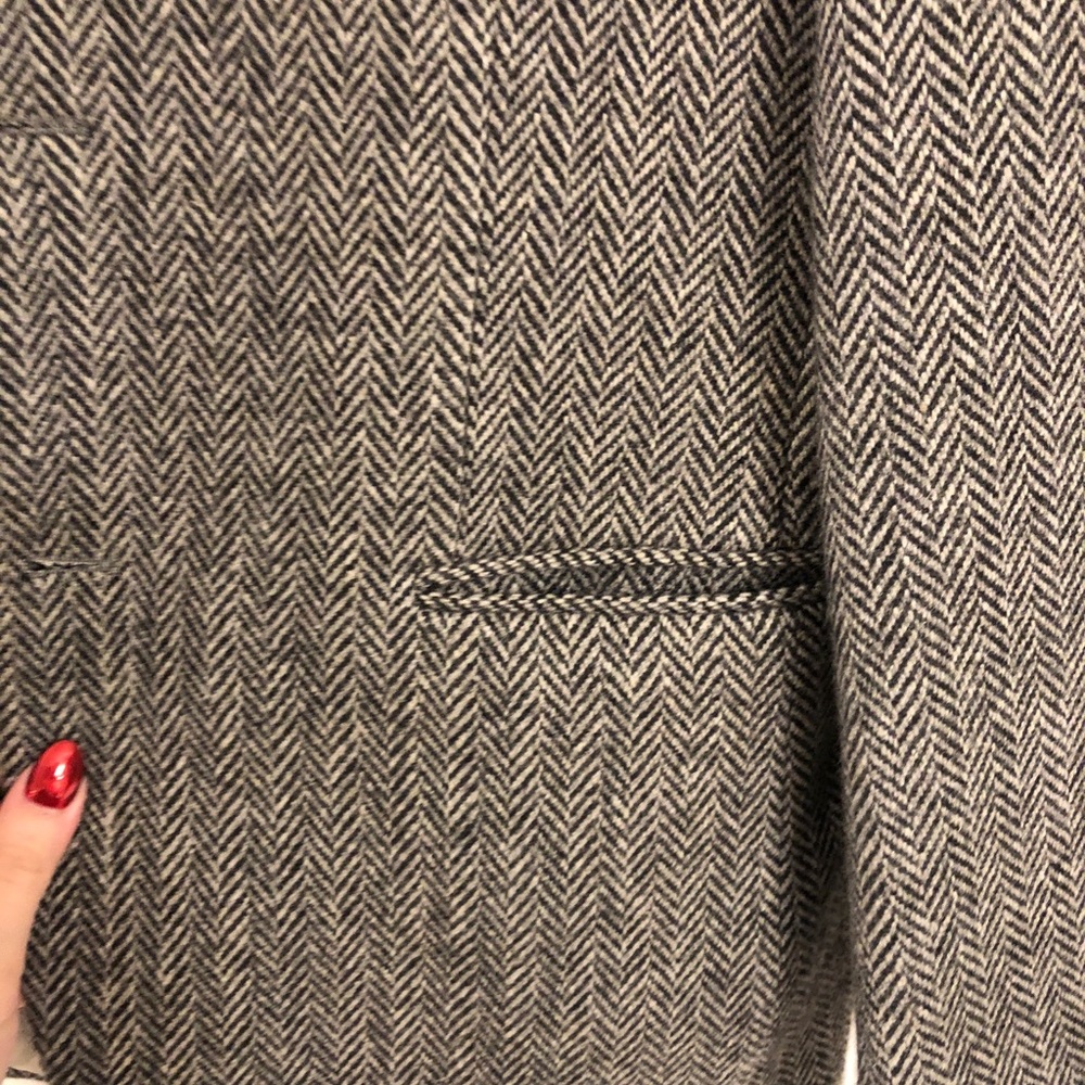 Men's Jacket - Picture 3 of 8
